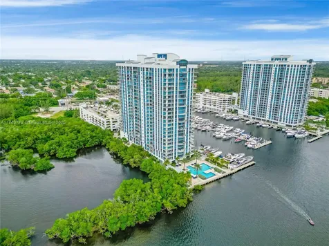 17111 Biscayne Boulevard North Miami Beach FL 33160