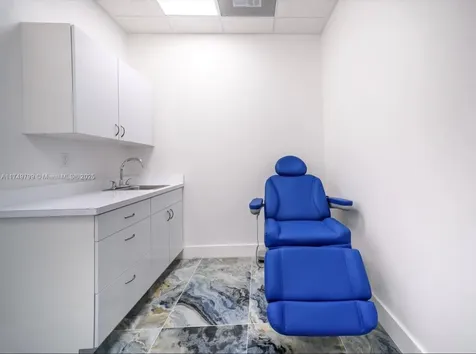 2920 NE 207th Street Aventura FL 33180