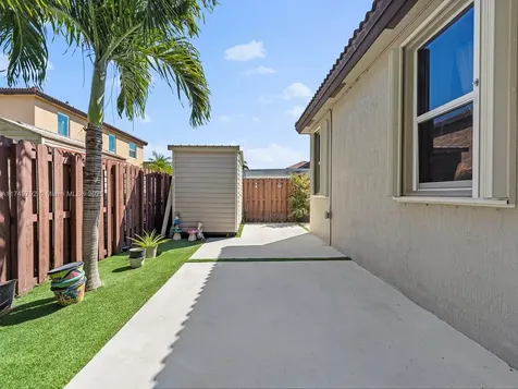 28243 SW 129th Court Homestead FL 33033