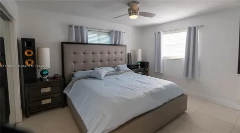 7310 Grant Court Hollywood FL 33024
