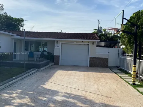 7310 Grant Court Hollywood FL 33024