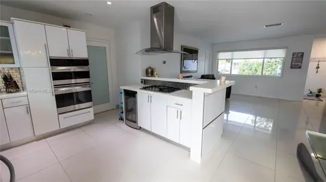 7310 Grant Court Hollywood FL 33024