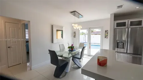 7310 Grant Court Hollywood FL 33024