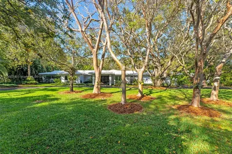 14050 Farmer Road Palmetto Bay FL 33158