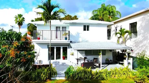 2935 SW 36th Avenue Miami FL 33133