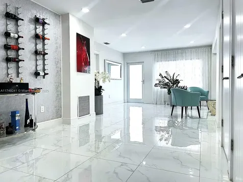 2935 SW 36th Avenue Miami FL 33133