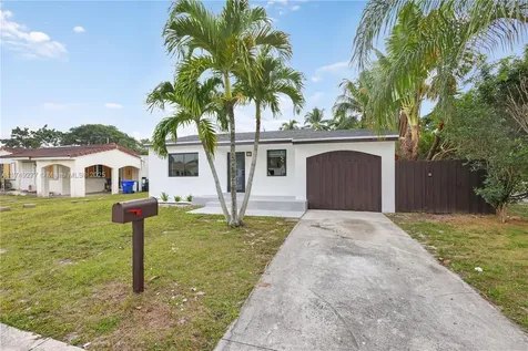 2824 Wiley Street Hollywood FL 33020