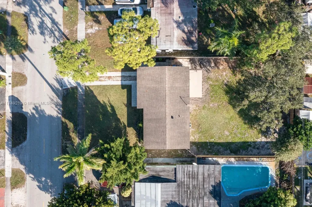 1108 SW 22nd Terrace Fort Lauderdale FL 33312