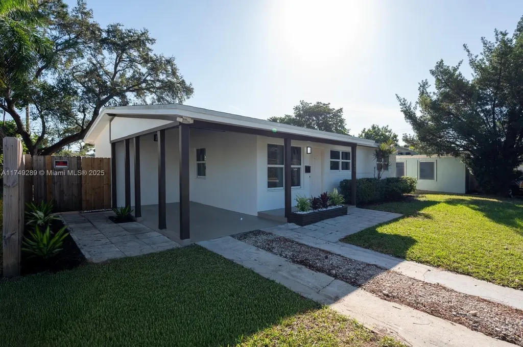 1108 SW 22nd Terrace Fort Lauderdale FL 33312