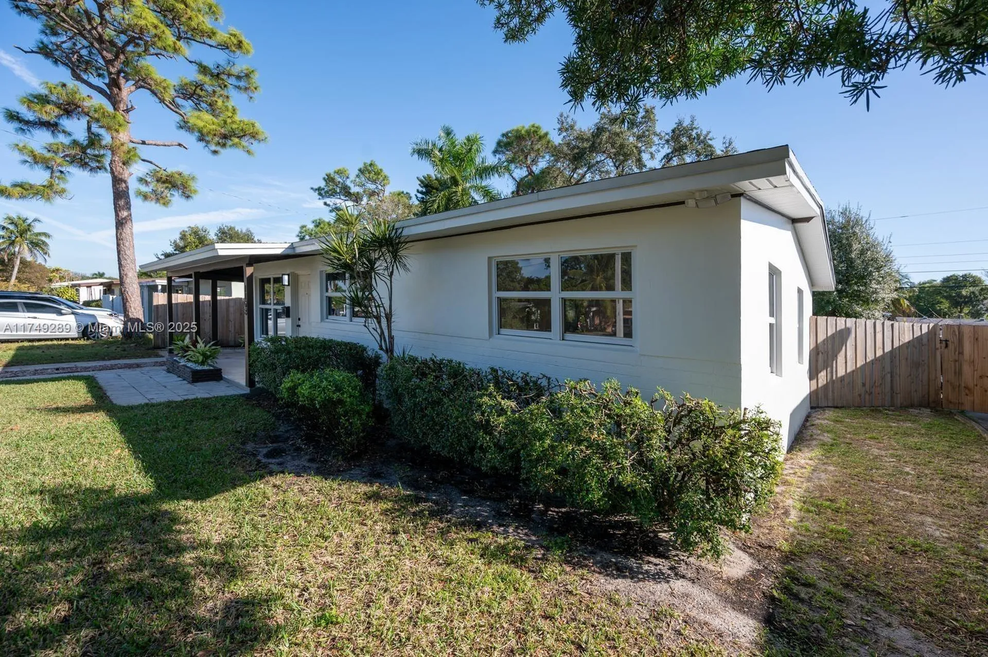 1108 SW 22nd Terrace Fort Lauderdale FL 33312