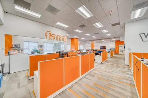 2 Alhambra Plaza Coral Gables FL 33134