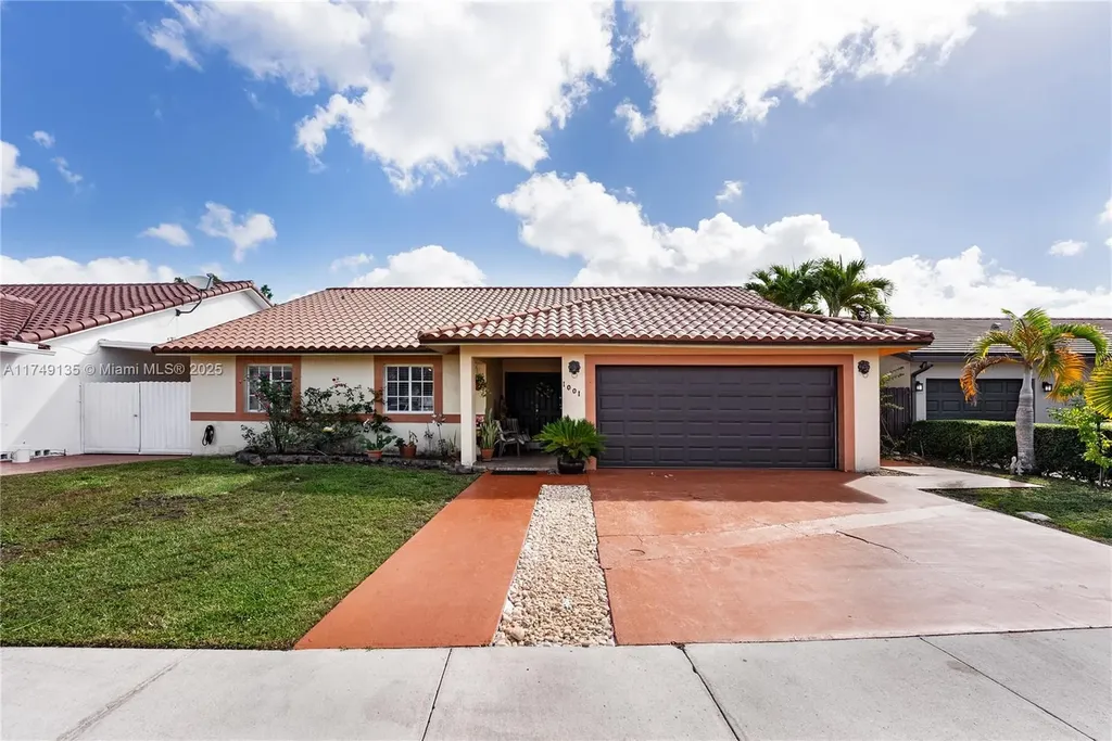 1001 NW 127th Place Miami FL 33182