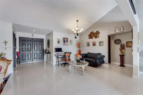 1001 NW 127th Place Miami FL 33182