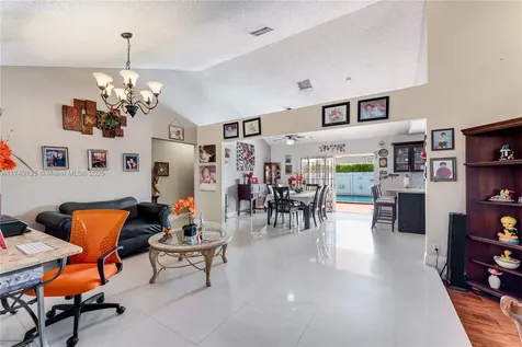 1001 NW 127th Place Miami FL 33182