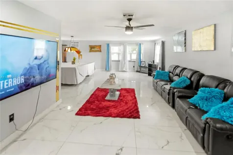 1721 NW 55th Terrace Miami FL 33142