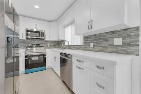 9745 NW 37th Street Sunrise FL 33351