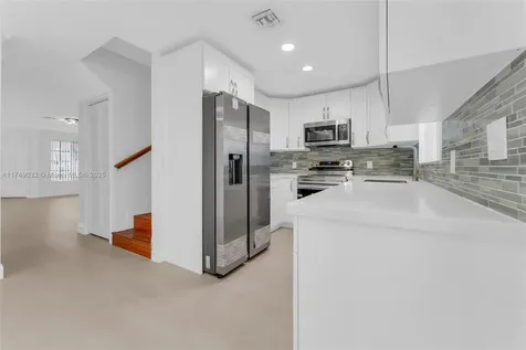 9745 NW 37th Street Sunrise FL 33351