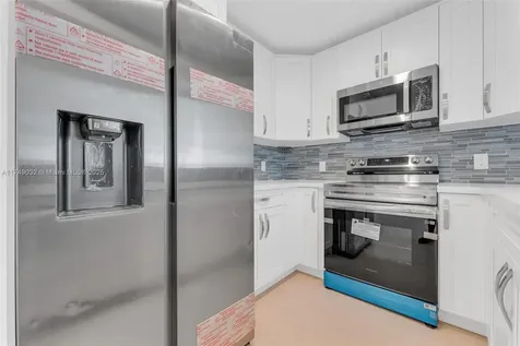 9745 NW 37th Street Sunrise FL 33351