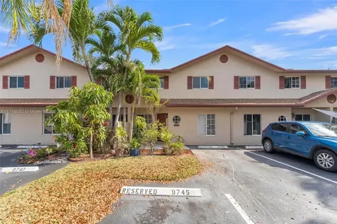 9745 NW 37th Street Sunrise FL 33351
