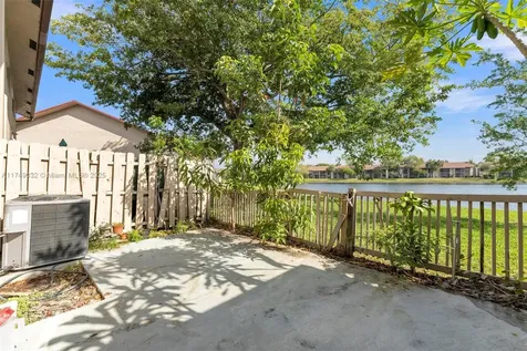 9745 NW 37th Street Sunrise FL 33351