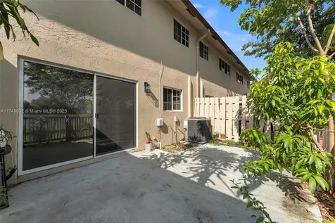 9745 NW 37th Street Sunrise FL 33351