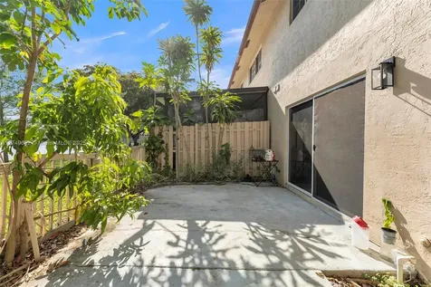 9745 NW 37th Street Sunrise FL 33351