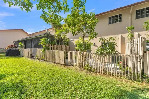 9745 NW 37th Street Sunrise FL 33351