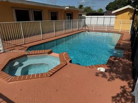 11715 SW 183rd Street Miami FL 33177