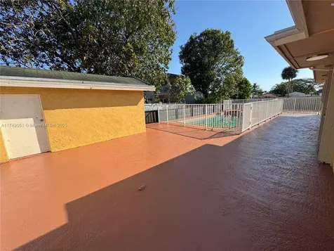 11715 SW 183rd Street Miami FL 33177