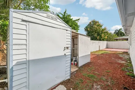 3883 Chickasha Road Lake Worth FL 33462