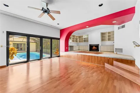 100 W Sunrise Avenue Coral Gables FL 33133