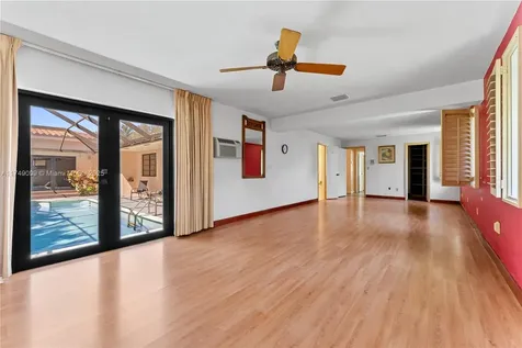100 W Sunrise Avenue Coral Gables FL 33133