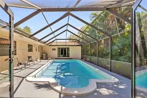 100 W Sunrise Avenue Coral Gables FL 33133