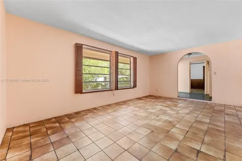 100 W Sunrise Avenue Coral Gables FL 33133