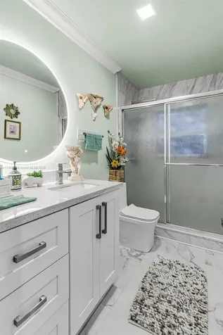 15902 SW 73rd Street Miami FL 33193