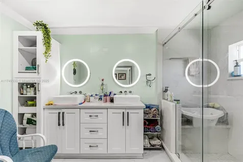 15902 SW 73rd Street Miami FL 33193