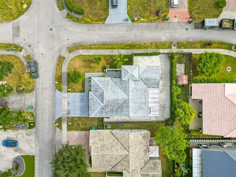 15902 SW 73rd Street Miami FL 33193