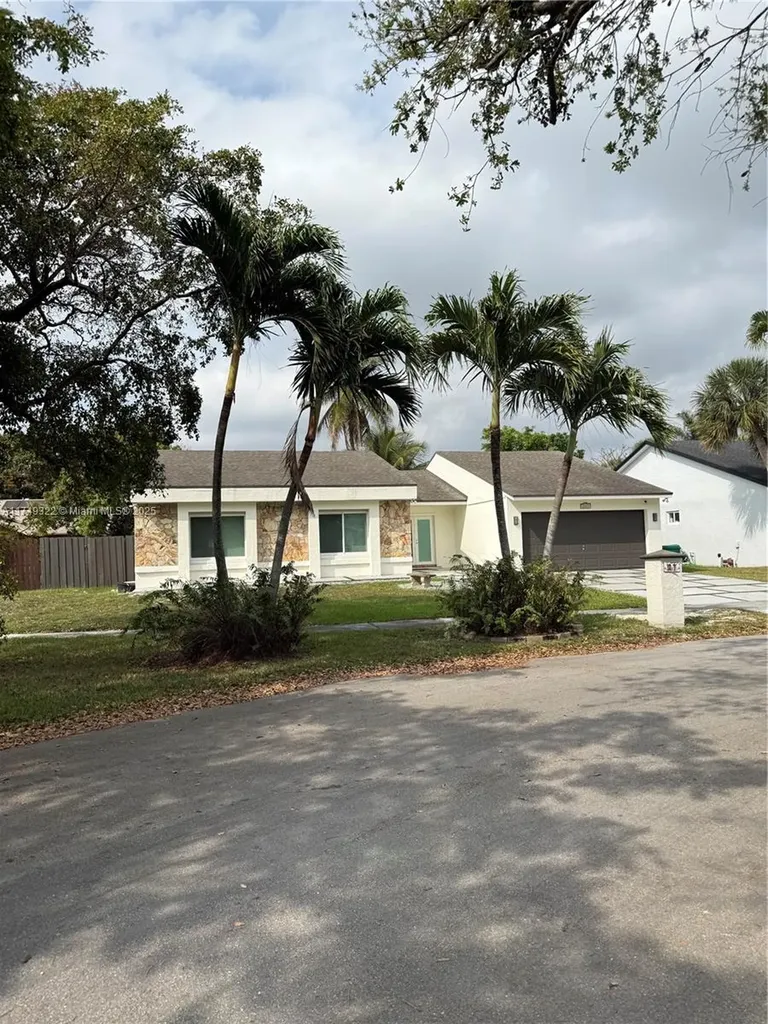 12871 SW 119th Street Miami FL 33186