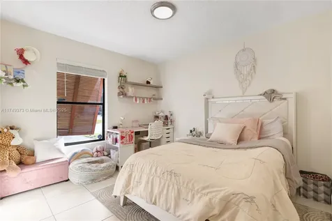 1400 Trellis Lane Pembroke Pines FL 33026