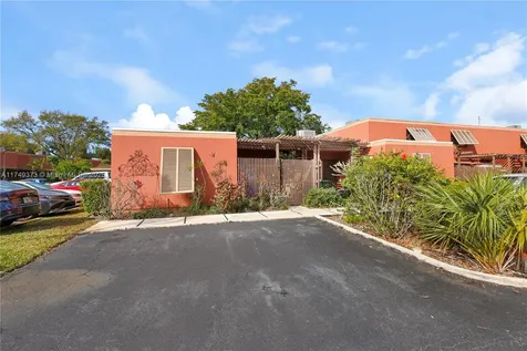1400 Trellis Lane Pembroke Pines FL 33026