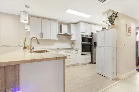 1400 Trellis Lane Pembroke Pines FL 33026