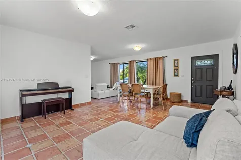 9220 SW 166th Terrace Palmetto Bay FL 33157