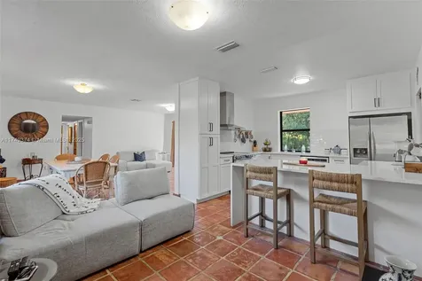 9220 SW 166th Terrace Palmetto Bay FL 33157