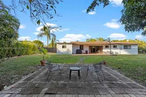 9220 SW 166th Terrace Palmetto Bay FL 33157