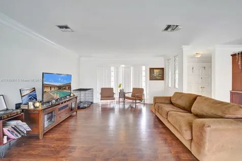 4819 Mckinley Street Hollywood FL 33021