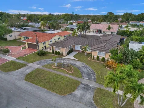4819 Mckinley Street Hollywood FL 33021