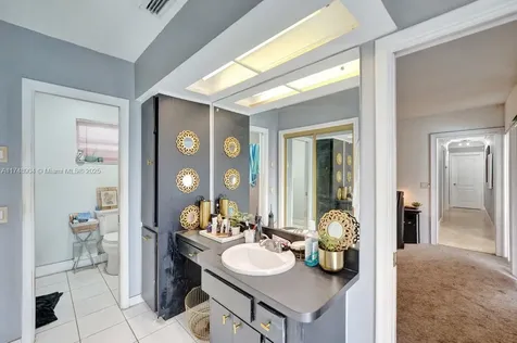 4819 Mckinley Street Hollywood FL 33021