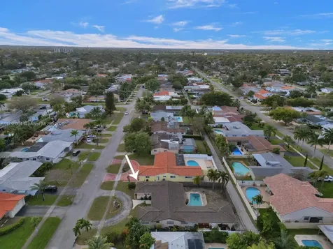 4819 Mckinley Street Hollywood FL 33021