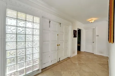 4819 Mckinley Street Hollywood FL 33021