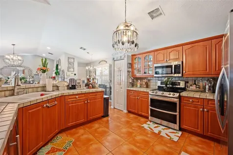 465 SW 198th Terrace Pembroke Pines FL 33029